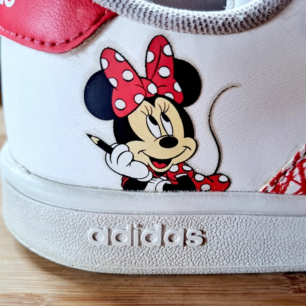 Adidas Disney Minnie Mouse Grand Court Shoes Kid's Size 2 White Red GZ3318